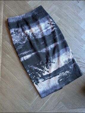 Printed Pencil Skirt
